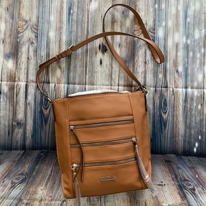 Crossbody Kenneth Cole purse